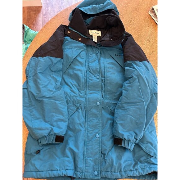 L.L. Bean Jackets & Blazers - Vintage L.L. Bean Women’s Parka size M‎